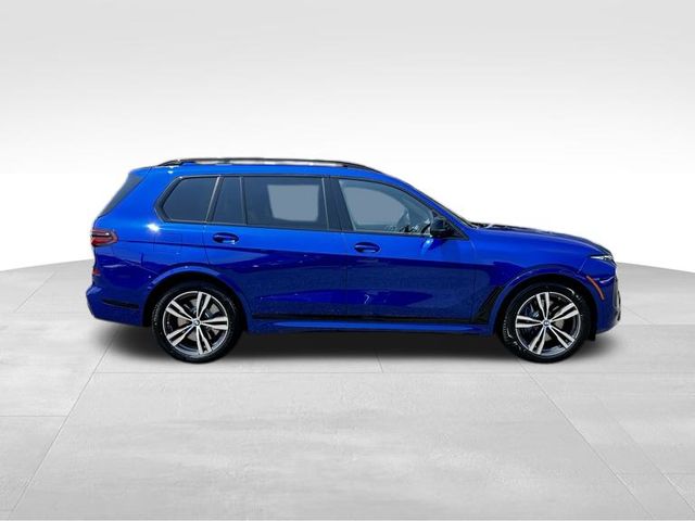 2025 BMW X7 M60i 4