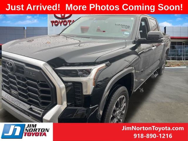 Used 2022 Toyota Tundra Limited with VIN 5TFJA5AB3NX009076 for sale in Tulsa, OK