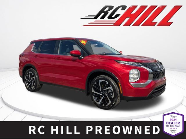 2022 Mitsubishi Outlander ES FWD