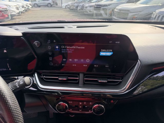 Used 2024 Chevrolet Trax SUV