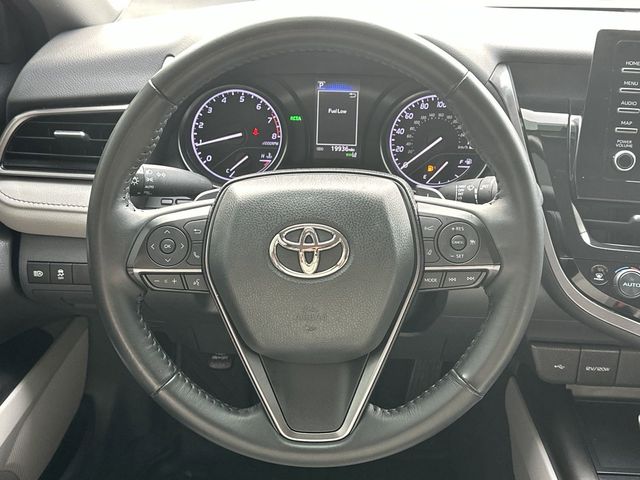 2023 Toyota Camry SE 8