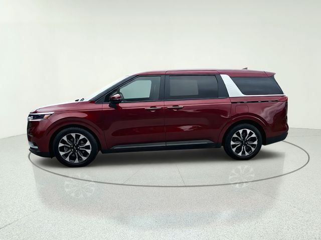 Used 2022 Kia Carnival Van