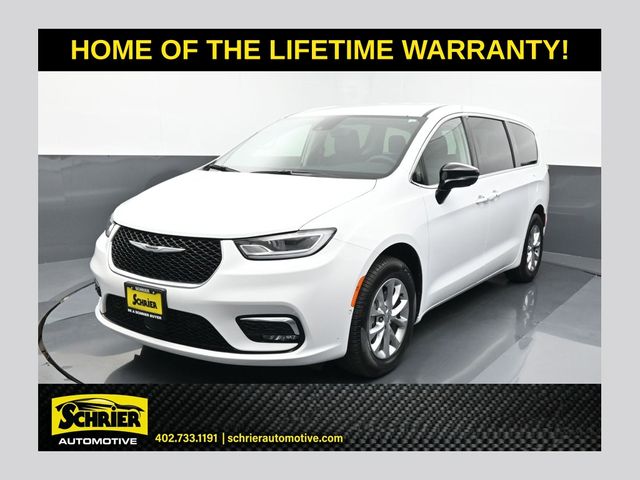 2024 Chrysler Pacifica Touring L AWD