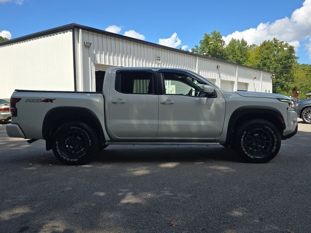 2022 Nissan Frontier PRO-4X:C02734A