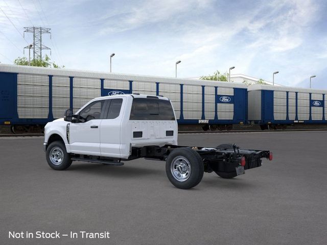 2026 Ford F-350 Chassis XL
