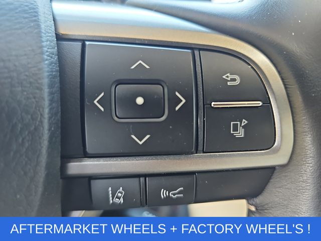 Used 2023 Silver Lexus 460 image 18