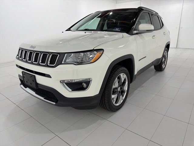 White Clearcoat 2018 Jeep Compass Limited 4WD SUV / Crossover Four-Wheel Drive 9-Speed Automatic