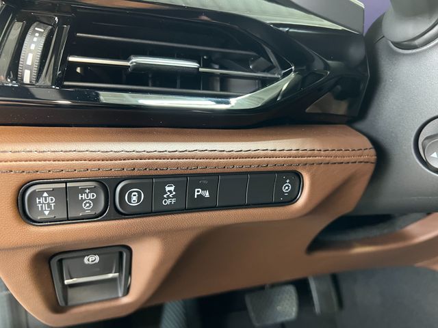 2026 Acura MDX Advance Package - Platinum White Pearl exterior view 17