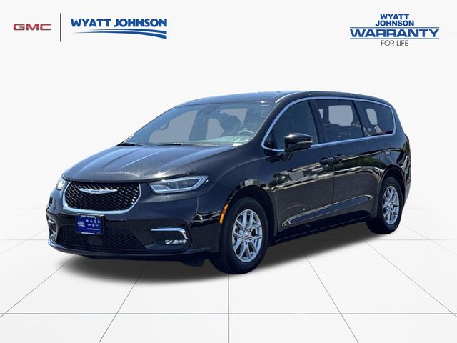 2025 Chrysler Pacifica Select FWD