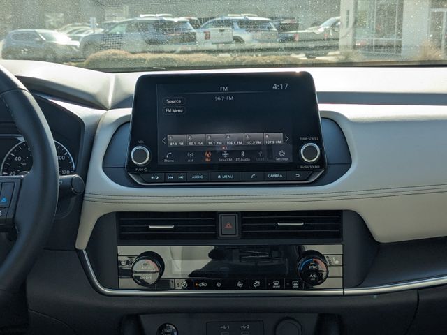 2025 Nissan Rogue SV photo