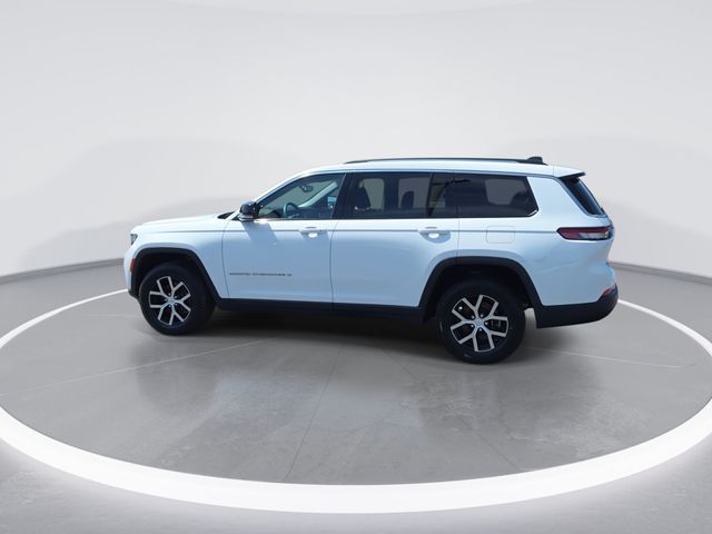 Used 2023 Bright White Clearcoat Jeep Limited image 6