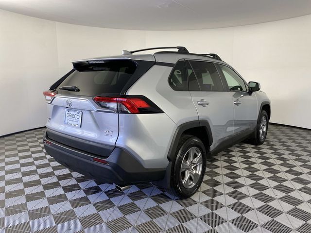 2025 Toyota RAV4 XLE Silver Sky Metallic - Grieco Acura - Image 9