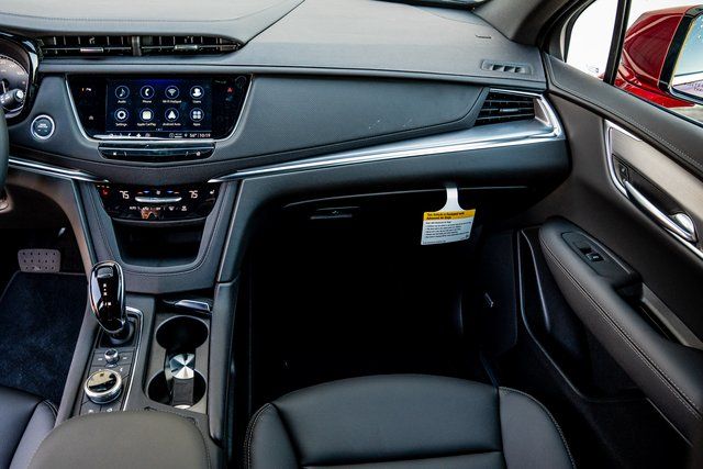 2026 Cadillac XT5 Luxury - 9