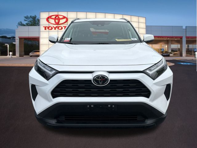 2024 Toyota RAV4 XLE 21