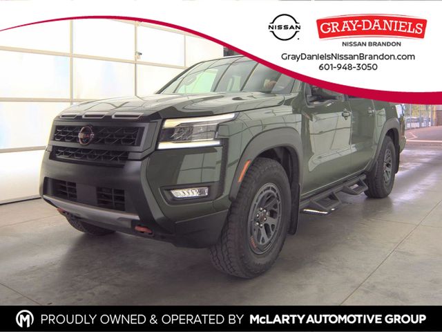 2025 Nissan Frontier's photo