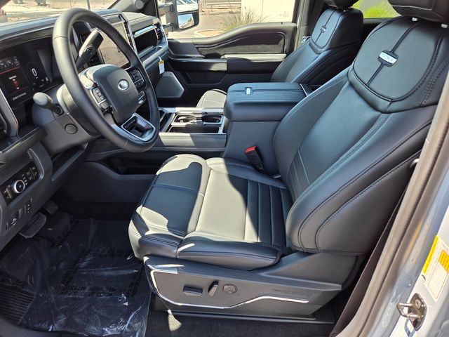 2026 Ford F-350 Super Duty Platinum - Photo 6