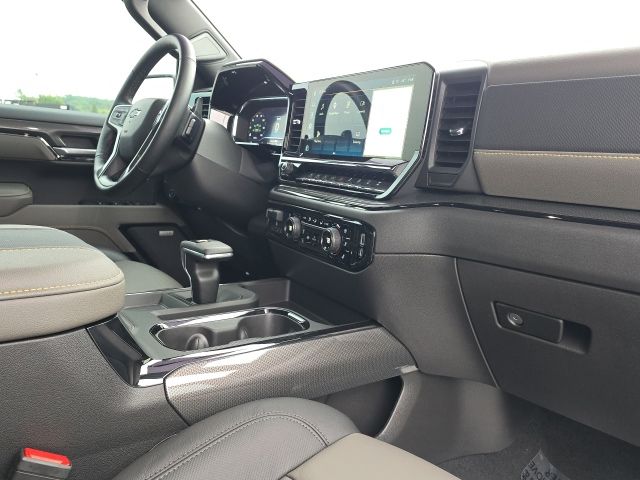 2025 Chevrolet Silverado 1500 ZR2:C02627