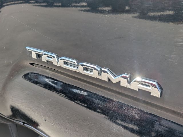 2023 Toyota Tacoma - Image 10