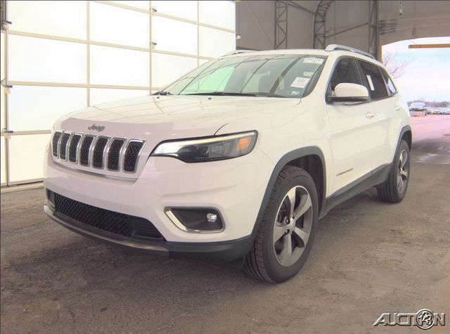 Bright White Clearcoat 2019 Jeep Cherokee Limited 4WD SUV / Crossover Four-Wheel Drive 9-Speed Automatic