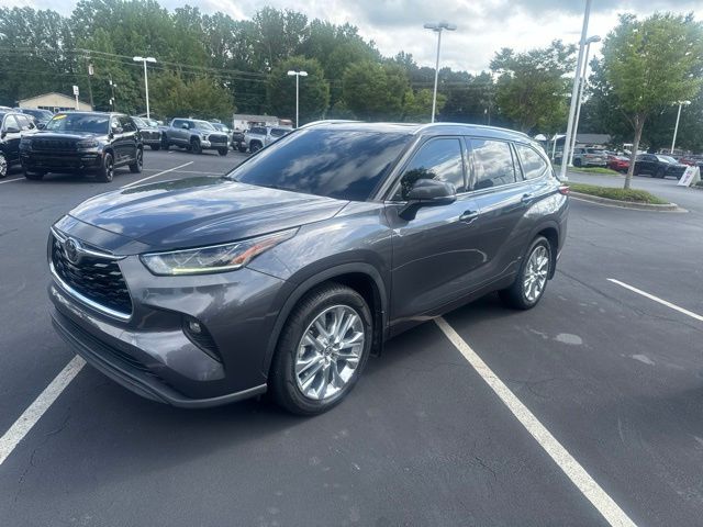 2020 Toyota Highlander Limited - Photo 2