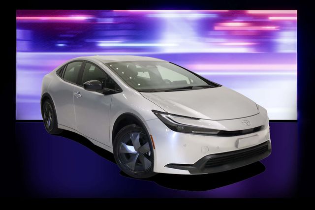 2024 Toyota Prius LE FWD