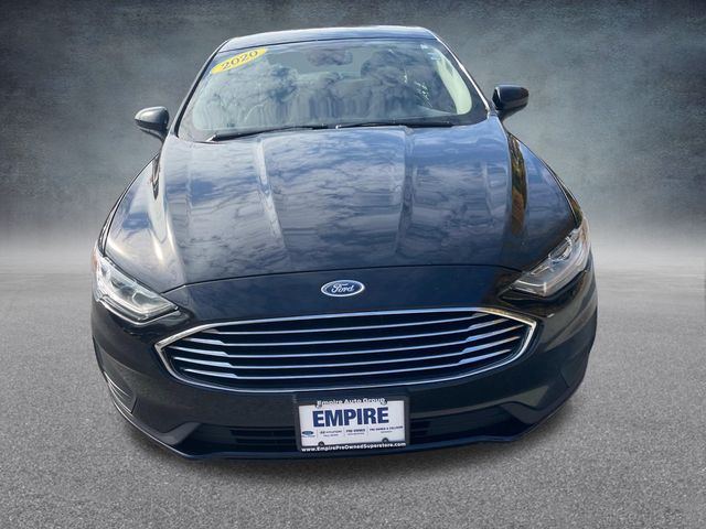 2020 Ford Fusion SE 11