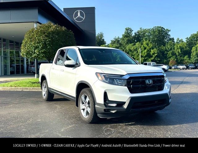 Platinum White 2025 Honda Ridgeline Pickup Truck All-Wheel Drive 9-Speed Automatic