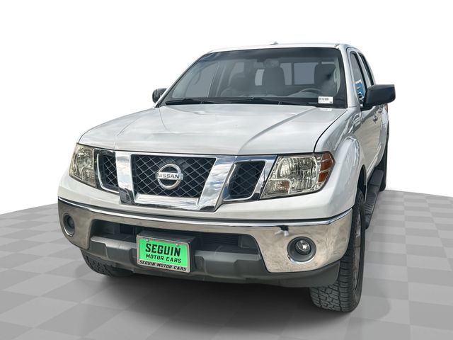 Glacier White 2016 Nissan Frontier Pickup Truck 4X2 5-Speed Automatic Overdrive