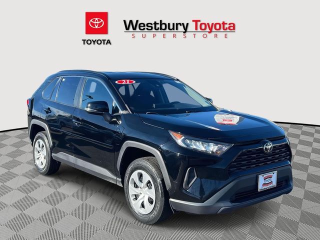 2021 Toyota RAV4 LE AWD