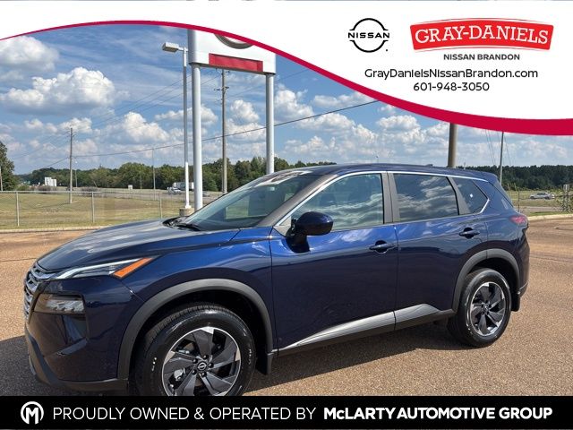 2026 Nissan Rogue SV's photo