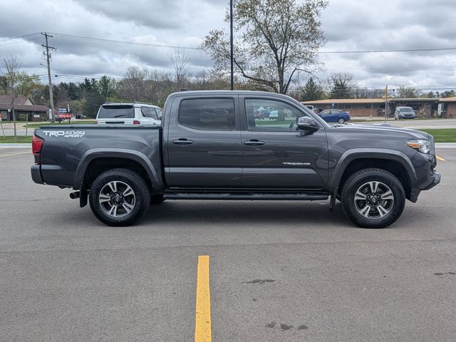 2018 Toyota Tacoma - Image 6