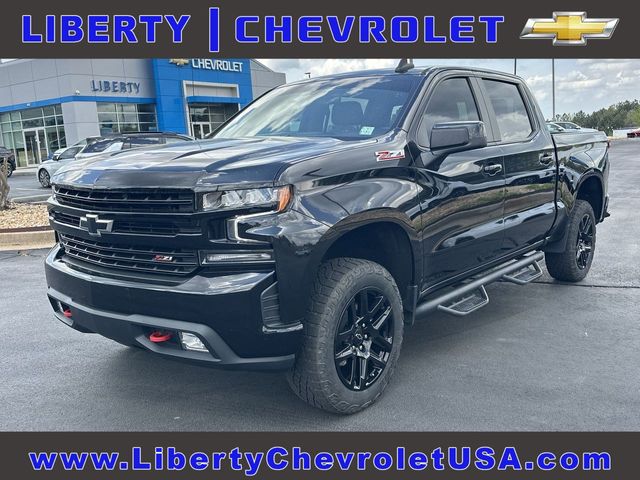 Black 2021 Chevrolet Silverado 1500 LT Trail Boss Crew Cab 4WD Pickup Truck Four-Wheel Drive Automatic