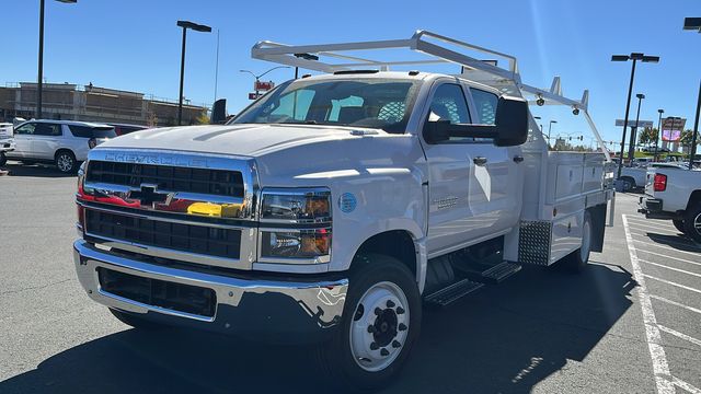 2023 Chevrolet Silverado 5500HD Work Truck 4