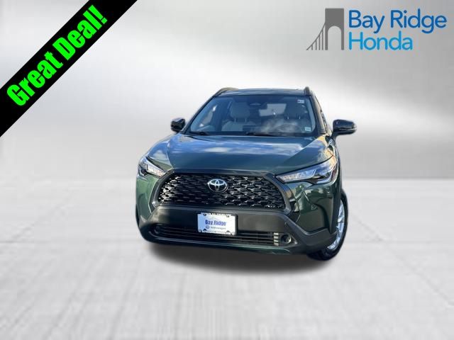 2025 Toyota Corolla Cross LE AWD