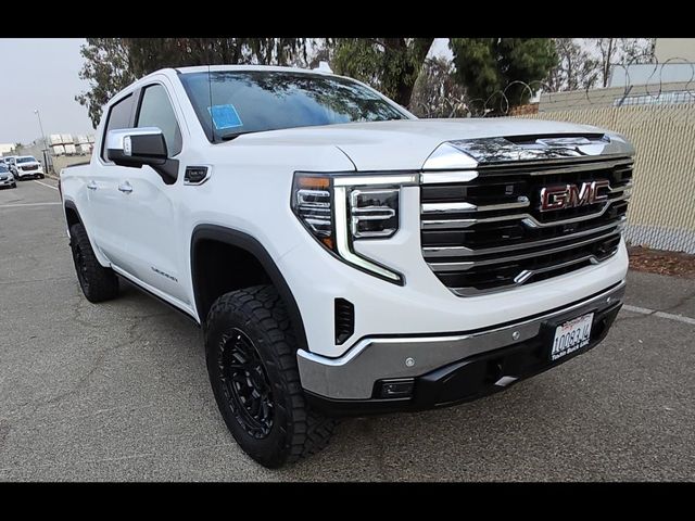 Summit White 2026 GMC Sierra 1500 Pickup Truck Four-Wheel Drive Automatic