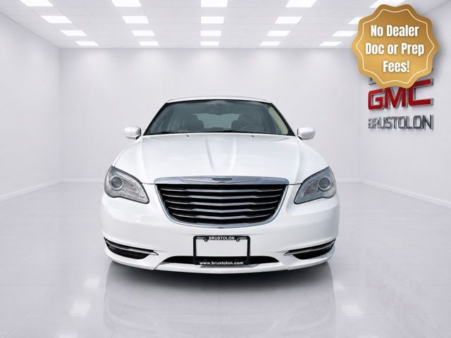 Bright White Clearcoat 2012 Chrysler 200 Touring Sedan FWD Sedan Front-Wheel Drive 6-Speed Automatic