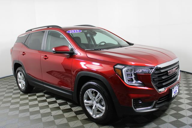 2023 GMC Terrain SLE photo