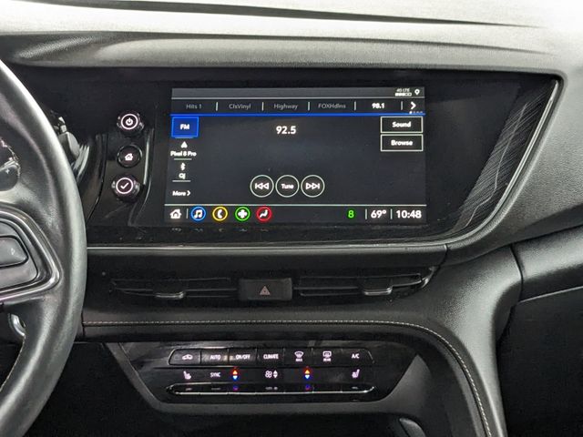 2023 Buick Envision Essence photo
