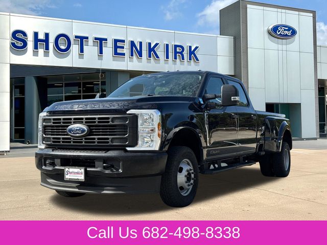 Used 2025 Ford F-350SD Truck