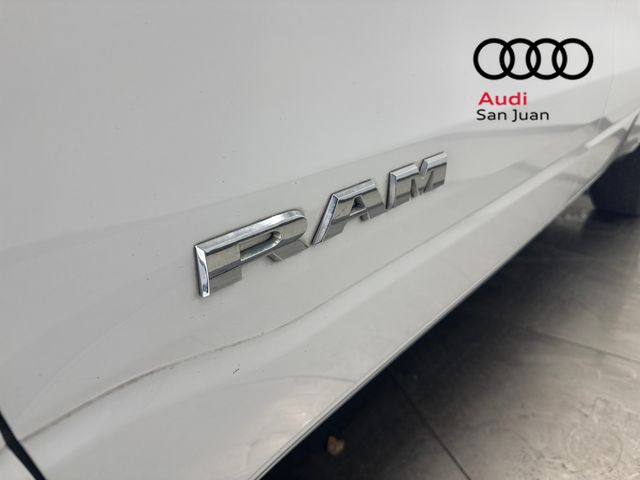 Used 2022 White Ram Big Horn/Lone Star image 8