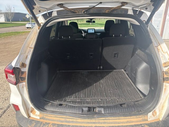 2024 Oxford White Ford Escape Active AWD SUV