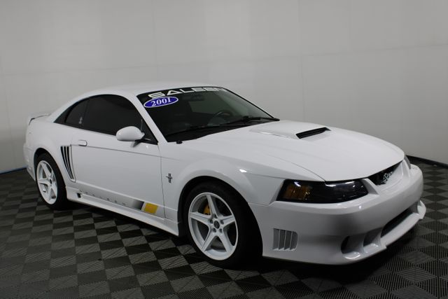 2001 Ford Mustang Bullitt photo