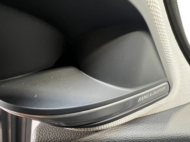 2026 Acura MDX Advance Package - Solar Silver Metallic exterior view 18