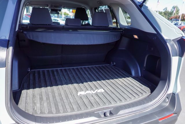 Used 2020 Toyota RAV4 SUV