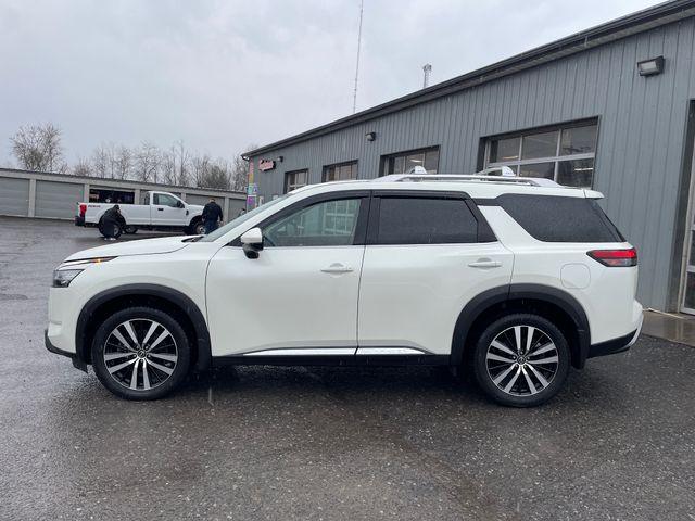 2023 Nissan Pathfinder Platinum - Pearl White Tricoat exterior view 4