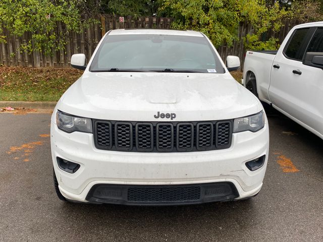 2019 Jeep Grand Cherokee Altitude 2