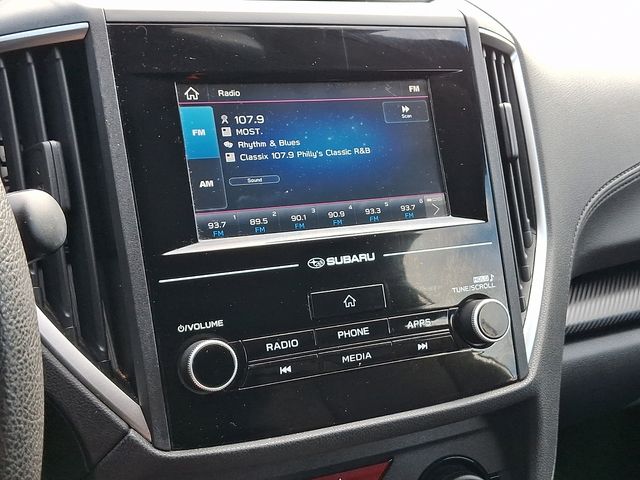 2019 Subaru Crosstrek 2.0i Silver at Subaru and VW of Moon Township