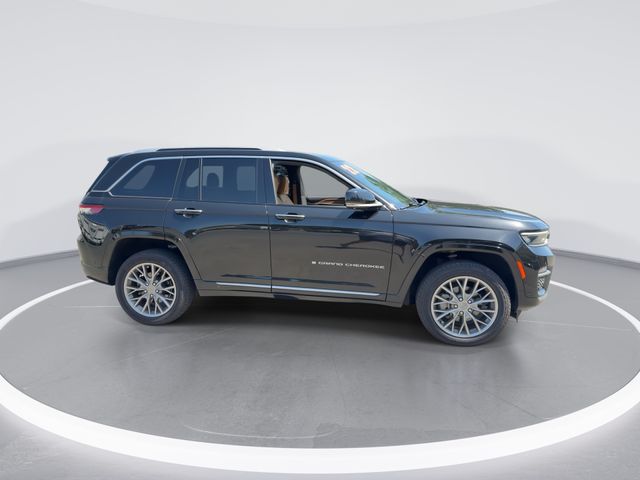 Used 2022 Black Jeep Summit image 9