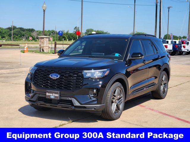 2025 Ford Explorer ST-Line photo