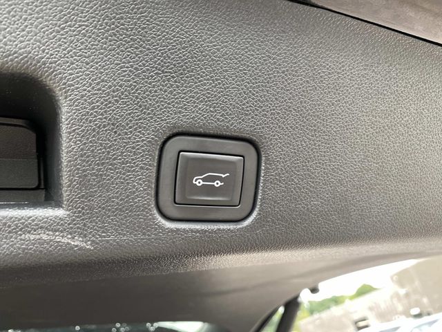 Used 2026 Chevrolet Traverse SUV